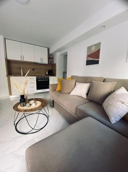 Barkon Apartment Yanya Dış mekan fotoğraf